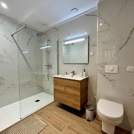 Apartment Joli T2 Confort, Proche De La A Algajola